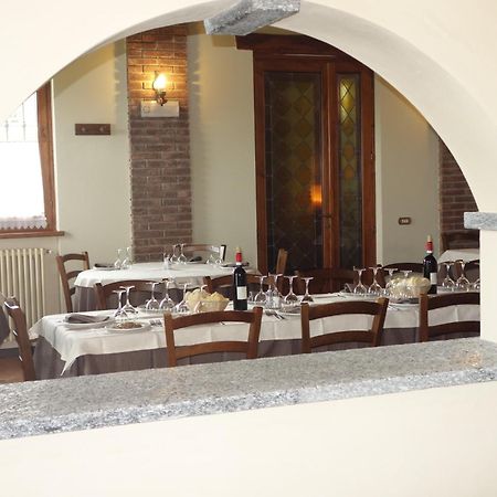 Agriturismo L'Antico Sapore Baraggia di Boca Ngoại thất bức ảnh