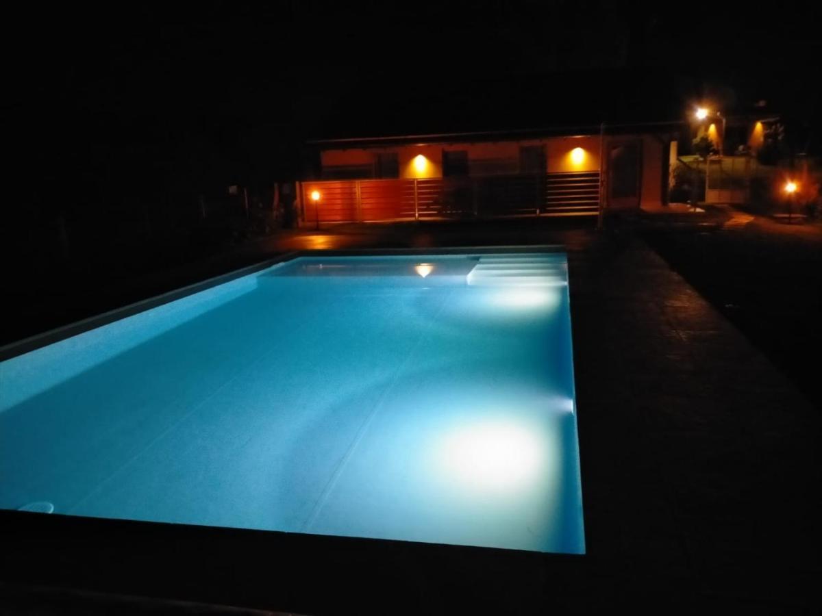 Agriturismo L'Antico Sapore Baraggia di Boca Ngoại thất bức ảnh