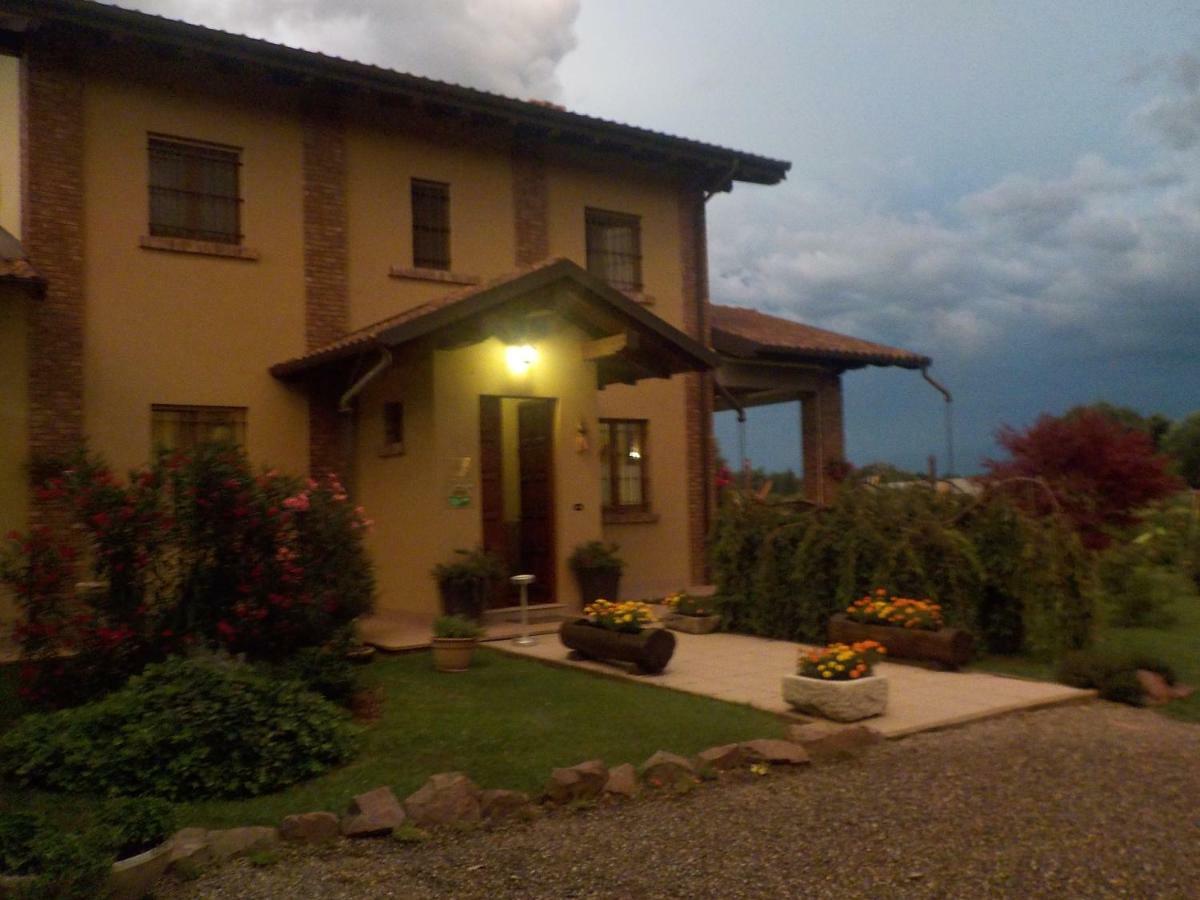 Agriturismo L'Antico Sapore Baraggia di Boca Ngoại thất bức ảnh