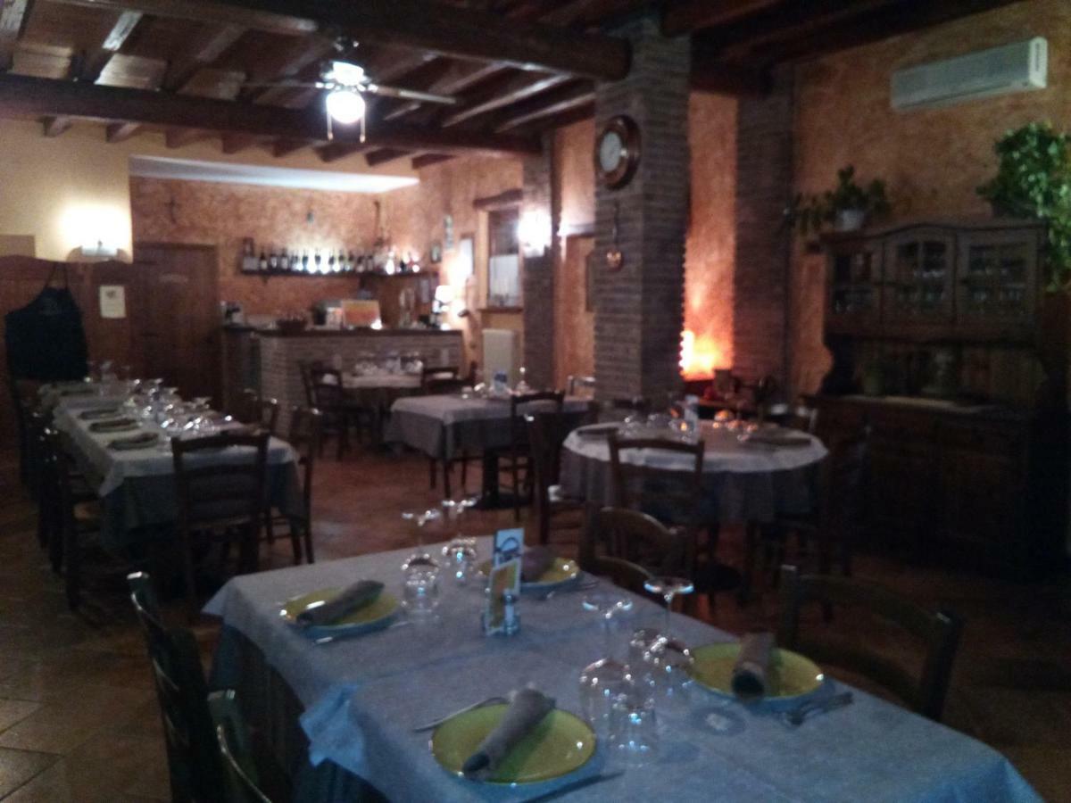 Agriturismo L'Antico Sapore Baraggia di Boca Ngoại thất bức ảnh